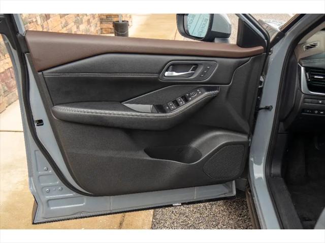 2023 Nissan Rogue SL Intelligent AWD