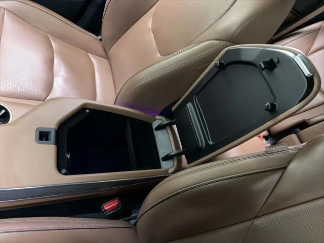 2022 Genesis GV70 2.5T AWD