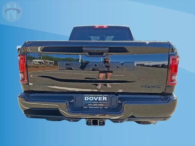 2025 Ram 2500 Big Horn Crew Cab 4x4 6'4" Box