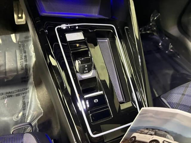 2025 Volkswagen Golf R 2.0T Black Edition