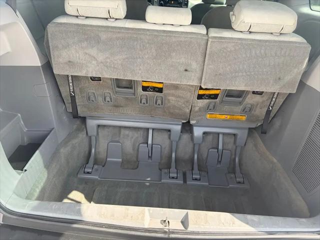 2014 Toyota Sienna L V6 7 Passenger