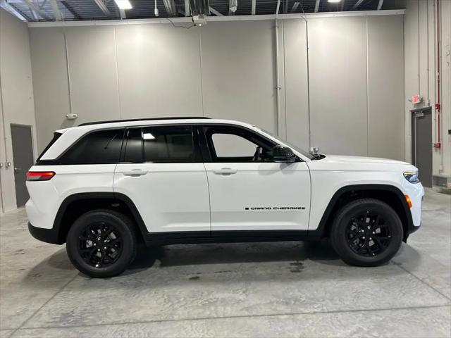 2026 Jeep Grand Cherokee Altitude 4x4