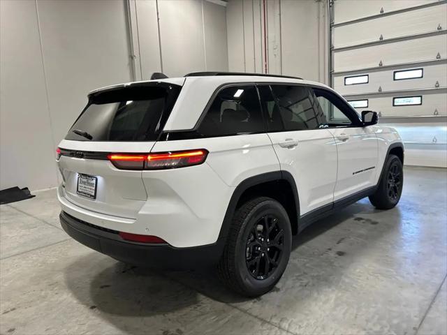 2026 Jeep Grand Cherokee Altitude 4x4