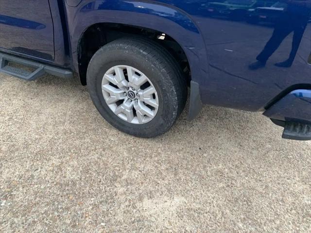 2022 Nissan Frontier Crew Cab SV 4x4