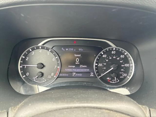 2022 Nissan Frontier Crew Cab SV 4x4