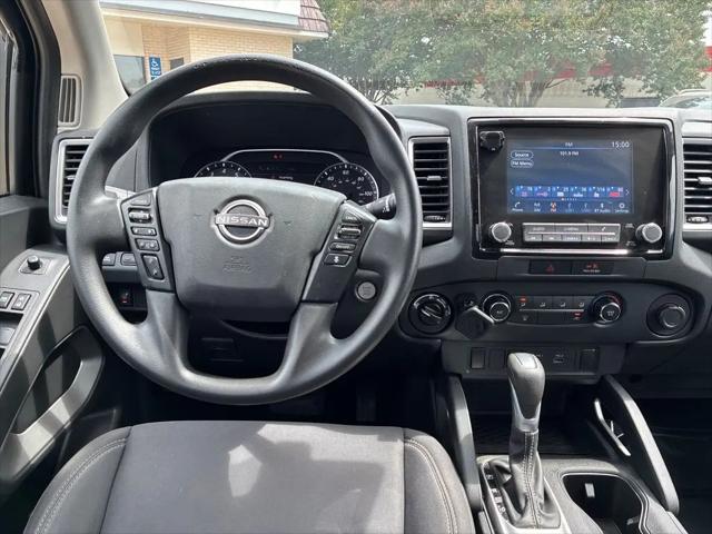 2022 Nissan Frontier Crew Cab SV 4x4