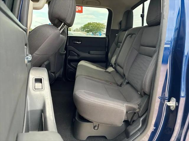 2022 Nissan Frontier Crew Cab SV 4x4