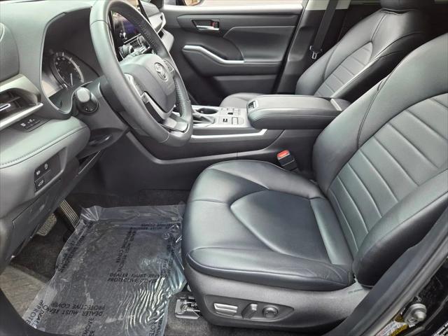 2024 Toyota Highlander XLE