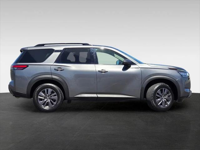 2022 Nissan Pathfinder SV 4WD