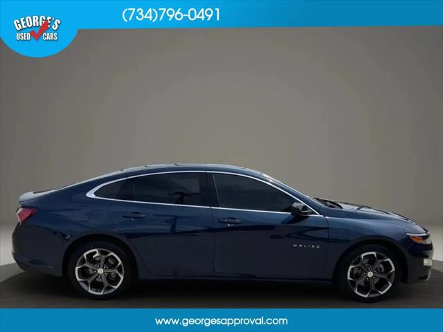 2022 Chevrolet Malibu FWD LT