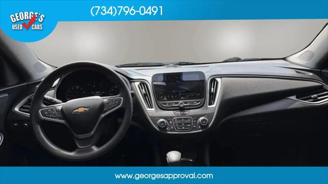 2022 Chevrolet Malibu FWD LT