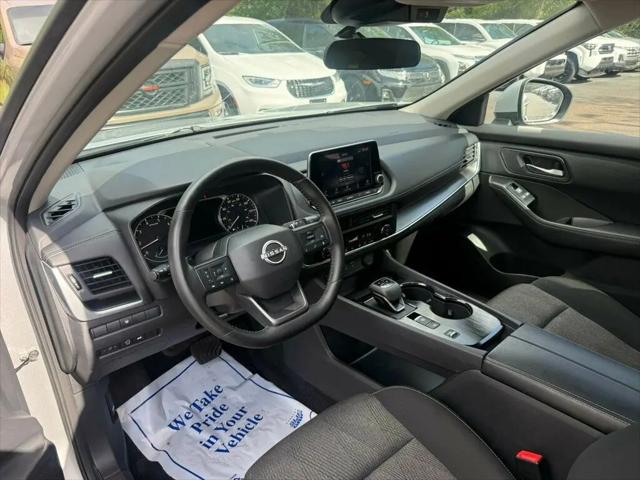 2025 Nissan Rogue SV FWD