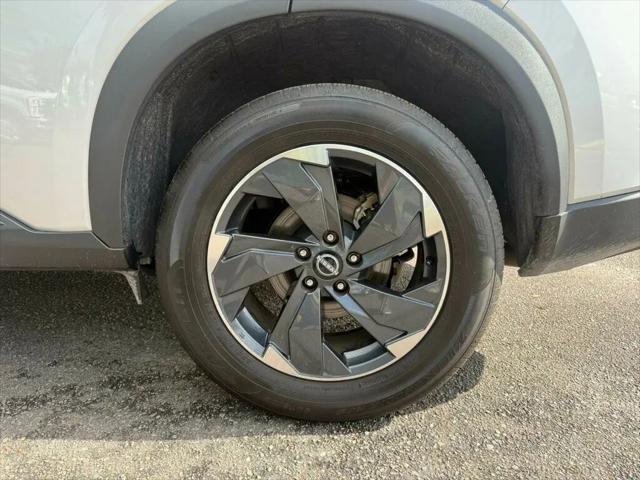 2025 Nissan Rogue SV FWD