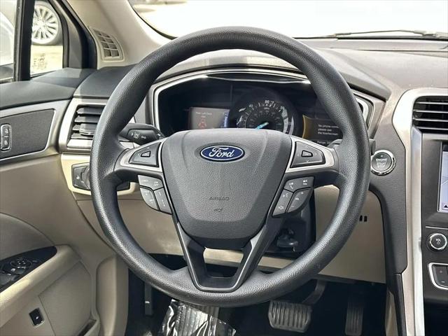 2019 Ford Fusion Hybrid SE