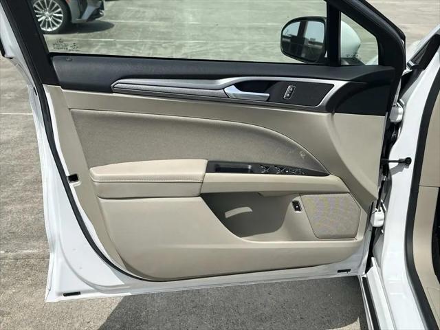 2019 Ford Fusion Hybrid SE
