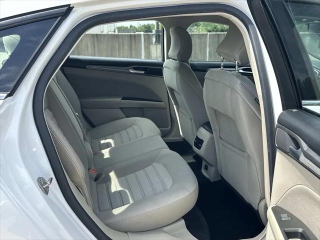 2019 Ford Fusion Hybrid SE