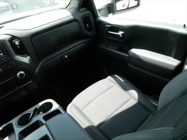 2024 GMC Sierra 2500HD 4WD Crew Cab Standard Bed Pro