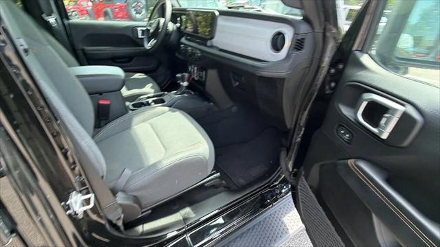2025 Jeep Wrangler 4xe Sahara 4xe