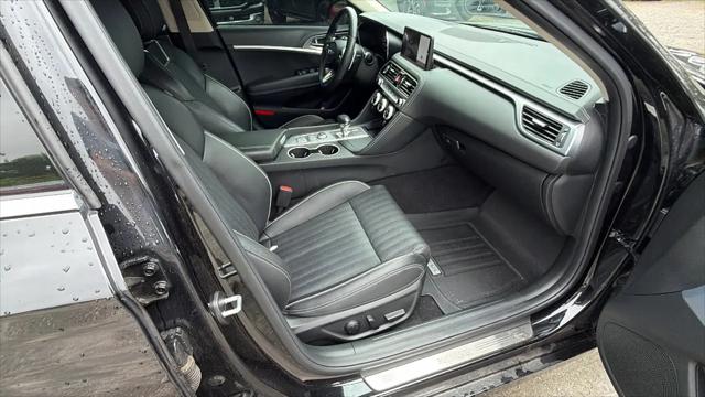 2023 Genesis G70 3.3T RWD