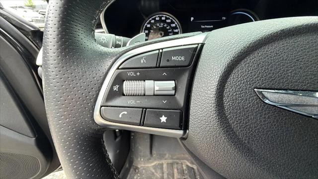 2023 Genesis G70 3.3T RWD