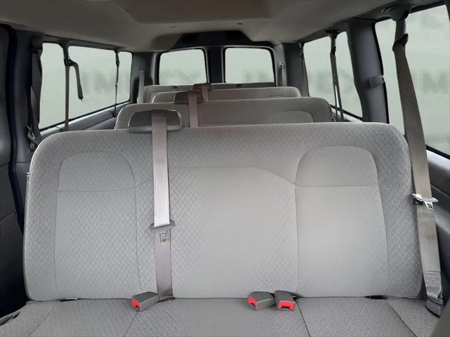 2025 Chevrolet Express Passenger RWD 3500 Extended Wheelbase LT