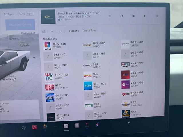 2024 Tesla Cybertruck Cyberbeast