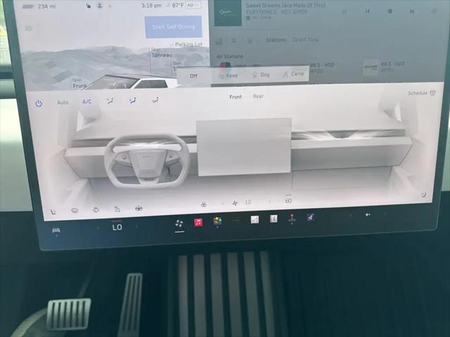 2024 Tesla Cybertruck Cyberbeast