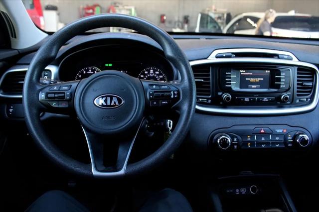 2018 Kia Sorento 3.3L LX