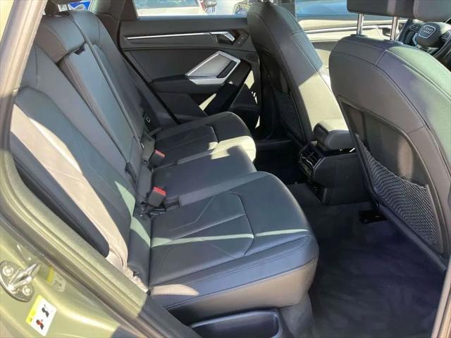 2022 Audi Q3 Premium Plus 45 TFSI S line quattro Tiptronic
