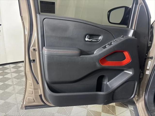 2022 Nissan Frontier Crew Cab PRO-4X 4x4
