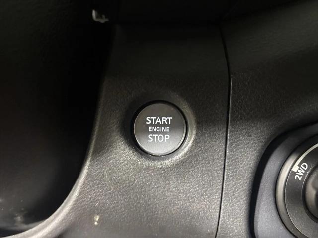 2022 Nissan Frontier Crew Cab PRO-4X 4x4