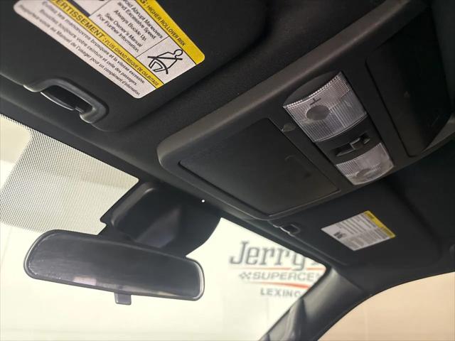 2022 Nissan Frontier Crew Cab PRO-4X 4x4