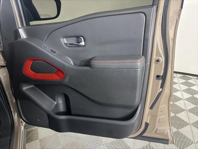 2022 Nissan Frontier Crew Cab PRO-4X 4x4