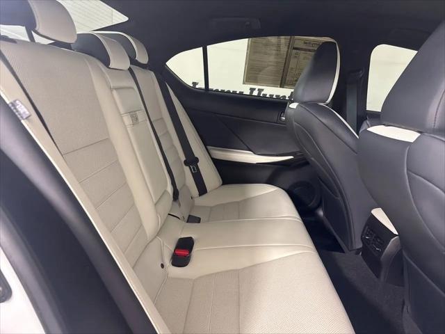 2023 Lexus IS 350 F SPORT