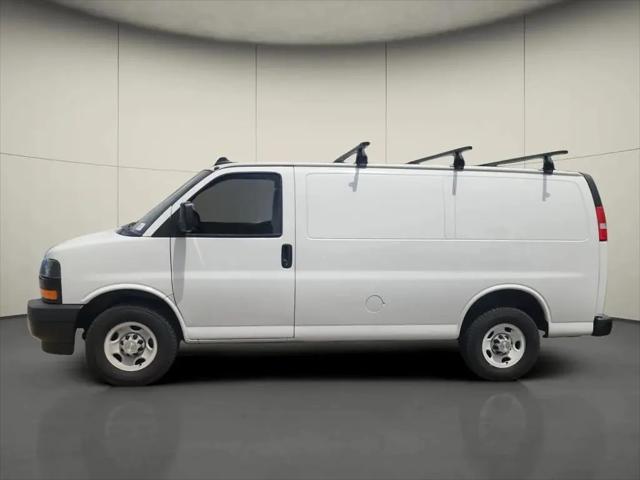 2022 Chevrolet Express Cargo Van RWD 2500 Regular Wheelbase WT