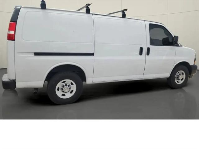 2022 Chevrolet Express Cargo Van RWD 2500 Regular Wheelbase WT