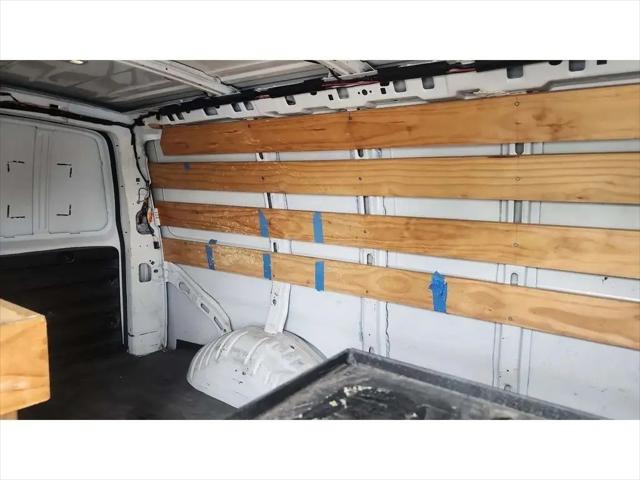 2022 Chevrolet Express Cargo Van RWD 2500 Regular Wheelbase WT