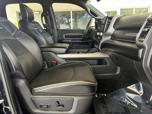 2025 Ram 3500 Laramie Crew Cab 4x4 8 Box
