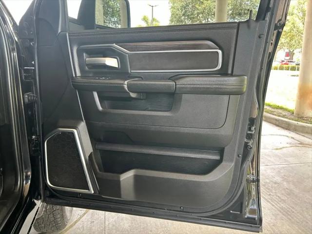 2025 Ram 3500 Laramie Crew Cab 4x4 8 Box
