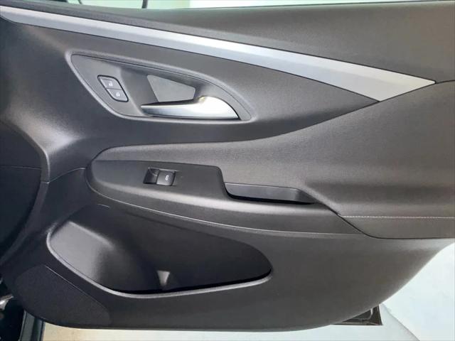 2026 Buick NV Preferred FWD