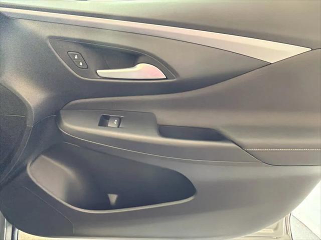 2026 Buick NV Preferred FWD
