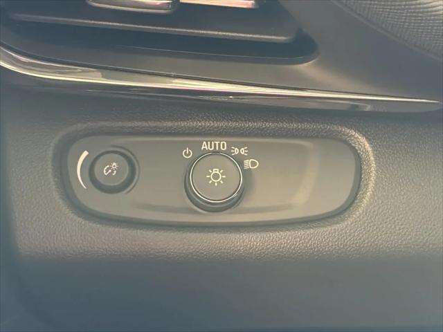 2026 Buick NV Preferred FWD