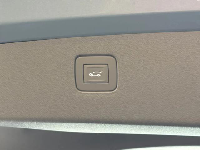 2026 Buick NV Preferred FWD