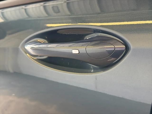 2026 Buick NV Preferred FWD