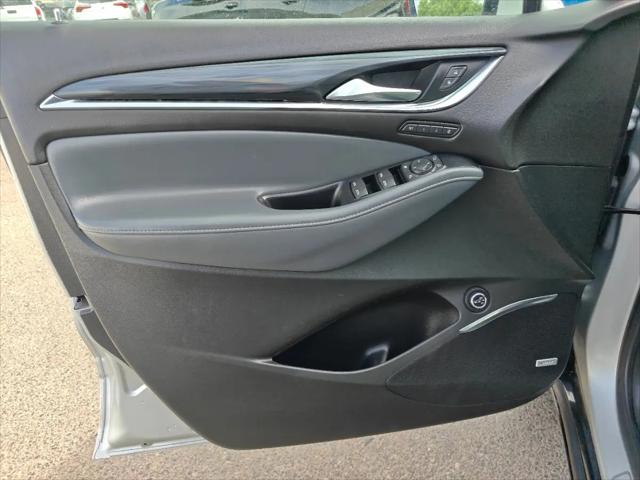 2022 Buick Enclave FWD Premium