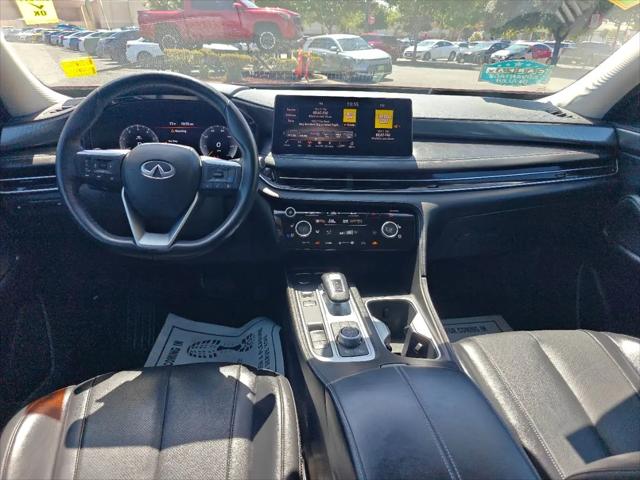 2023 INFINITI QX60 LUXE