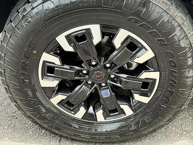 2022 Nissan Frontier Crew Cab PRO-X 4x2