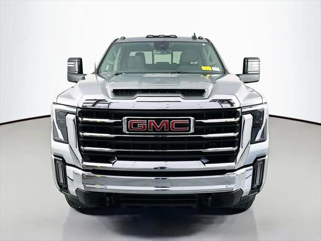 2025 GMC Sierra 2500HD 4WD Crew Cab Standard Bed SLE