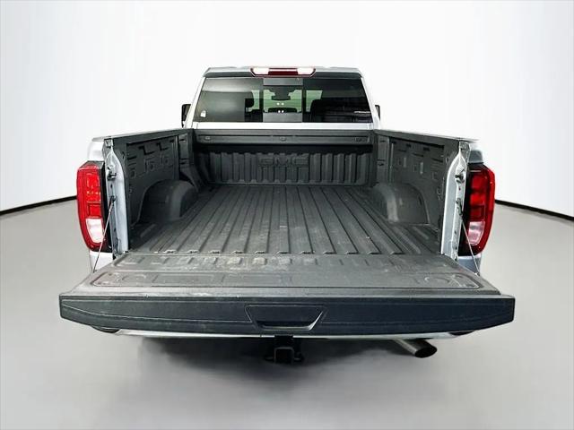 2025 GMC Sierra 2500HD 4WD Crew Cab Standard Bed SLE