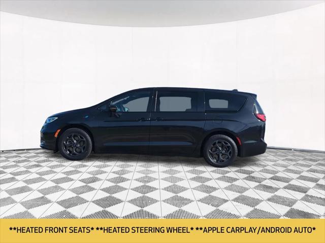 2022 Chrysler Pacifica Hybrid Touring L
